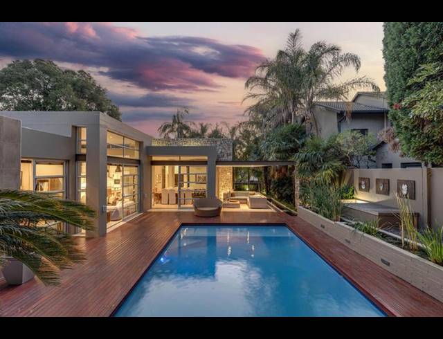 4 BEDROOM HOUSE FOR SALE IN FOURWAYS GARDENS